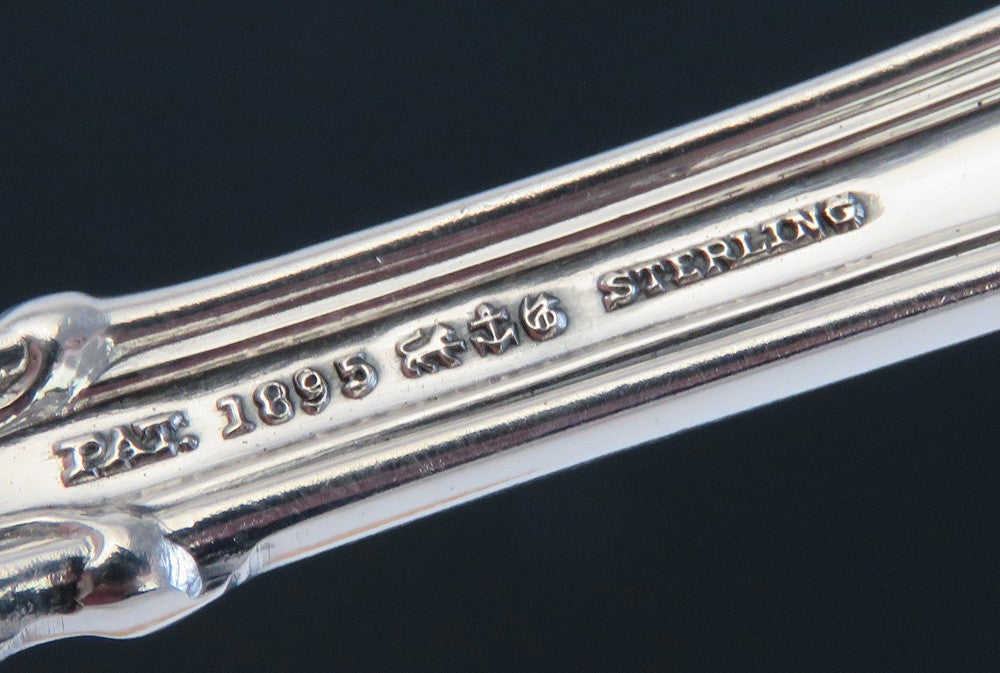 Fine Gorham Sterling Silver 70pc Chantilly Flatware Set Serves 8