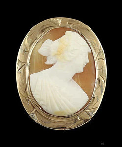 Elegant Classical Hand Carved Cameo Engraved Bezel 10k Yellow Gold Pin Brooch