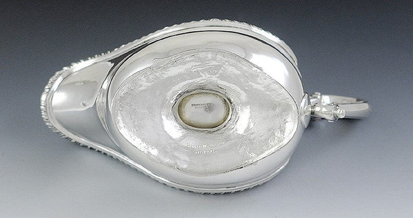 Heavy Antique 1934 English Sterling Silver Georgian Style Gravy/Sauce Boat