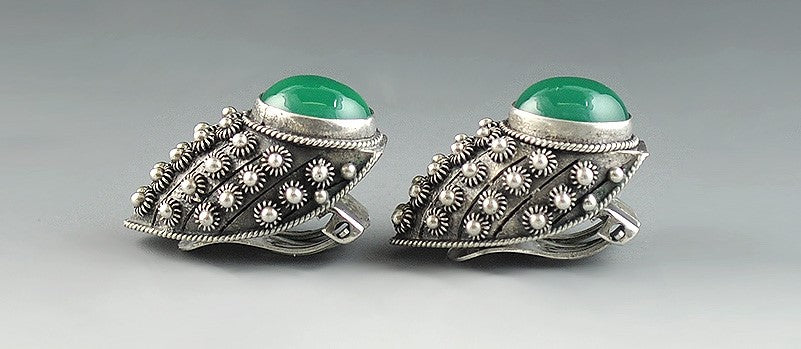 Stunning Vintage Italian Silver and Green Chrysoprase Stone Clip On Earrings