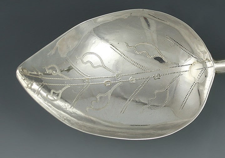 Antique 1803 English Georgian Sterling Silver Leaf Tea Caddy Scoop Spoon