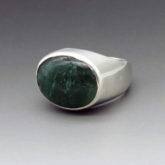 Nice VTG Artisan Sterling Silver Green Aventurine Oval Cabochon Gemstone Ring