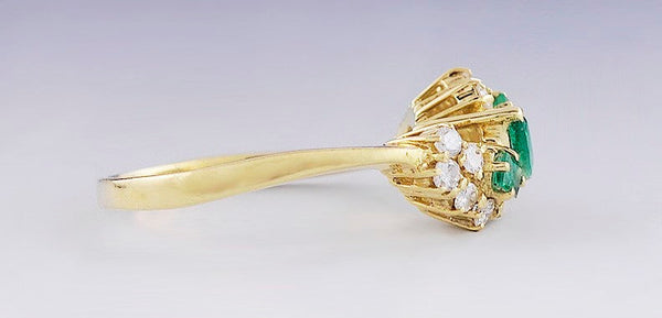 Beautiful 18k Gold Triple Emerald & Diamond Ring