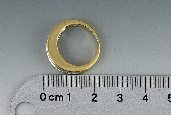 Fabulous 14K Yellow Gold Diamond Band Princess Cut Ring Size 5