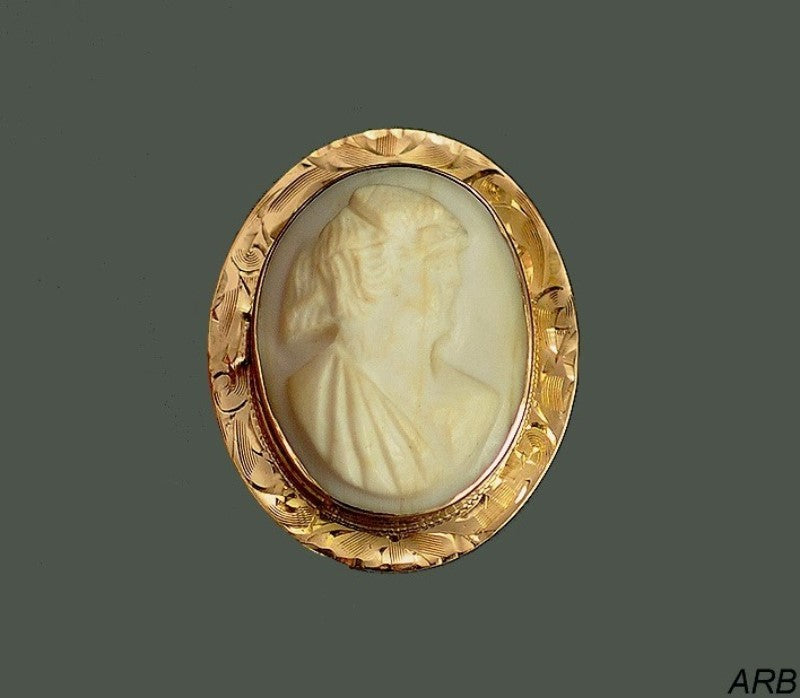Handsome Antique 10k Yellow Gold Carved Shell Cameo Woman's Profile Early 1900s