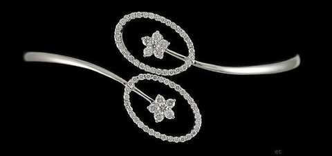 Superb 18k White Gold Brilliant Diamond Floral Bracelet