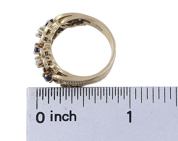 Lovely 14k Yellow Gold Diamond & Sapphire Ring Modern Woven Heart Design