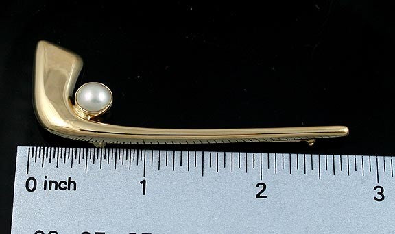 18k Yellow Gold Pearl Field Hockey Stick And Ball Pin Brooch