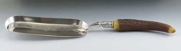 Antique English Silverplate Stag Handle Engraved Crumber Fish Slice Server