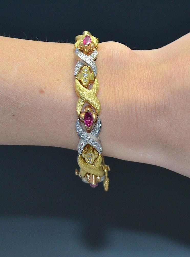 Fabulous Heavy 18k Gold Ruby & ~1.5ct Diamond Bracelet