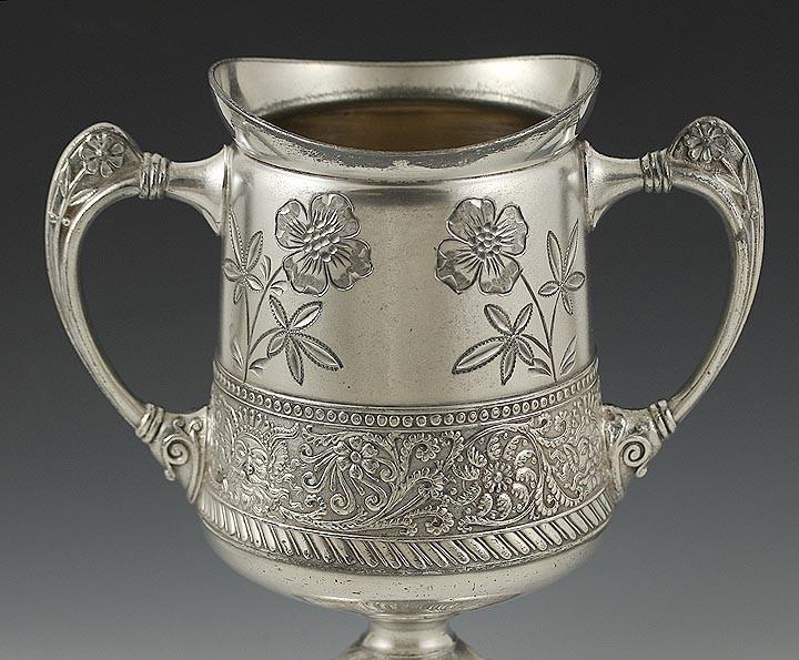Antique Silver Meriden Britannia Co Assyrian Head Trophy 2 Handle Loving Cup Urn