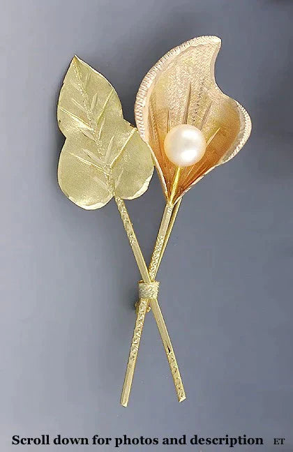 South American Hand Crafted 18k Gold Pearl Calla Lily Flower Brooch/Pin