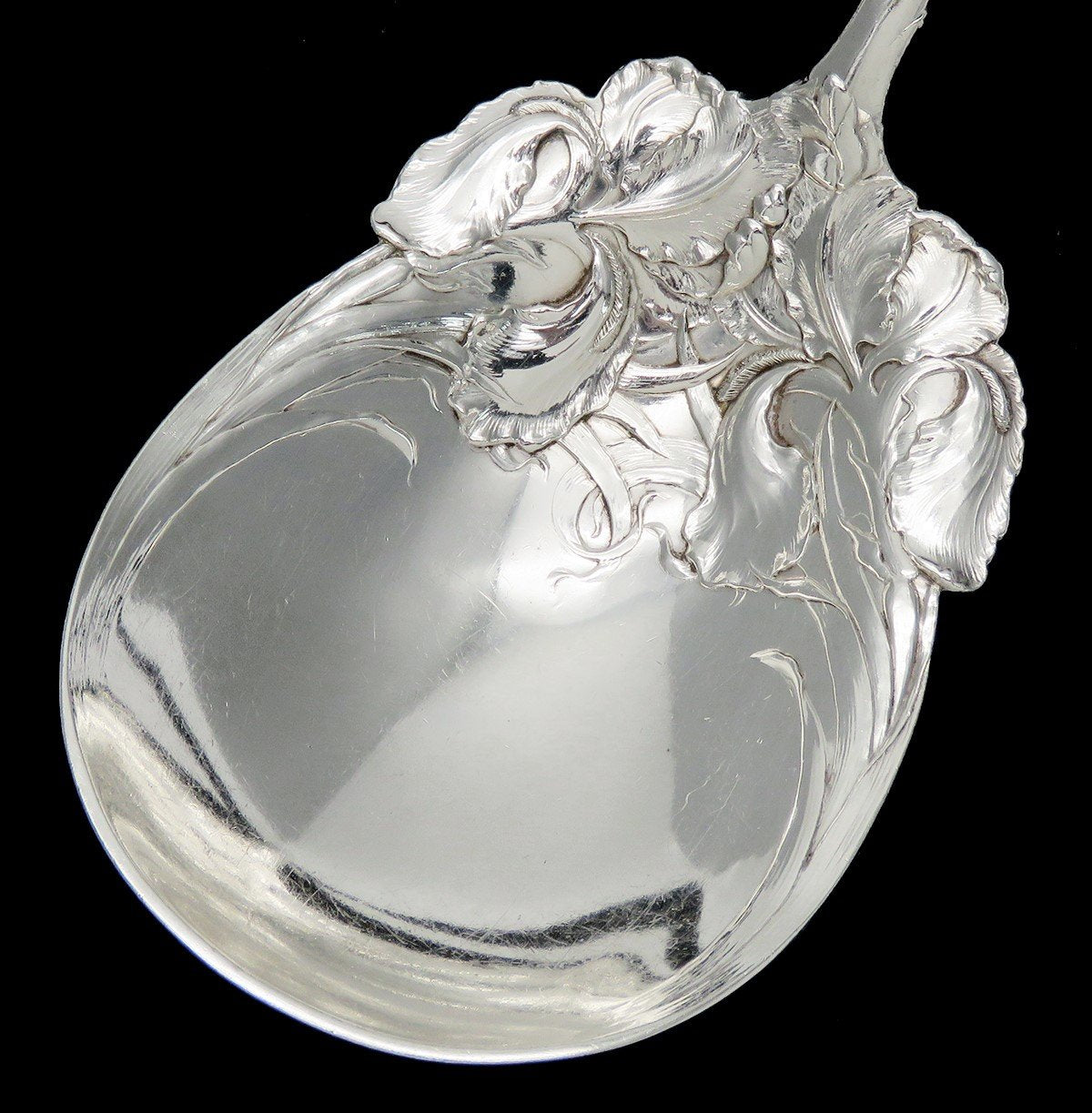 Gorgeous Durgin New Art Sterling Silver Salad Serving Spoon No Mono 9 3/4 in