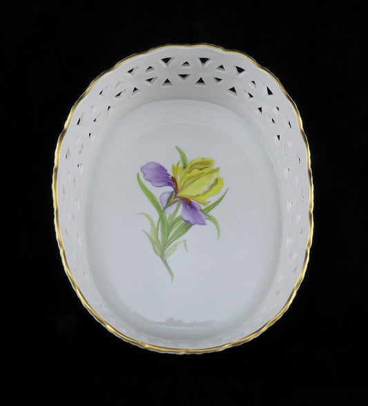 Lovely Vintage German Ludwigsburg Openwork Floral Porcelain Basket Oval Bowl