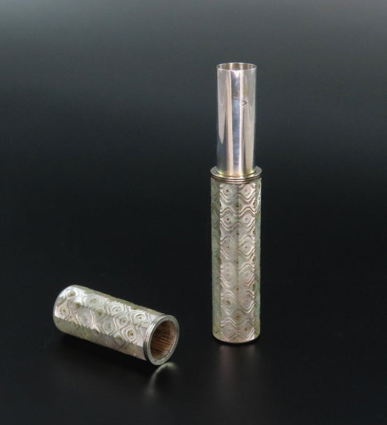 Fabulous Cylinder Mother of Pearl Sewing Needles Case Silver Interior No Mono