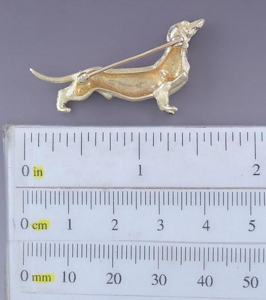 Charming 14k Yellow Gold Dachshund Dog Pin Brooch Florentine Finish