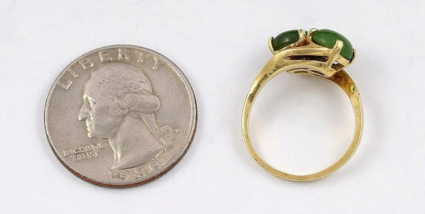 Gorgeous Vintage 14k Yellow Gold Brushed Finish Green Nephrite Jade Bypass Ring