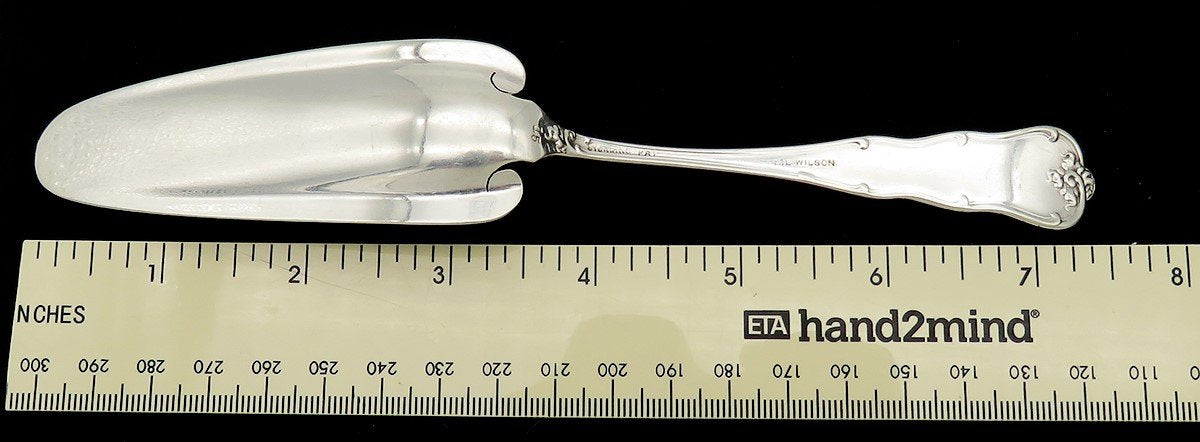 Neat Victorian Sterling Silver Banana Server Jelly Slice No Mono 7 1/2 in