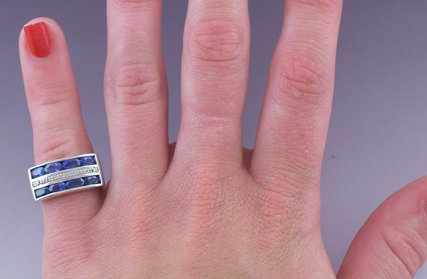 Stylish 14k White Gold Diamond & ~1.6ct Blue Sapphire Ring Size 6.5