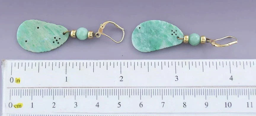 Elegant Pair Hand Carved Green Jade 14k Yellow Gold Dangle Earrings