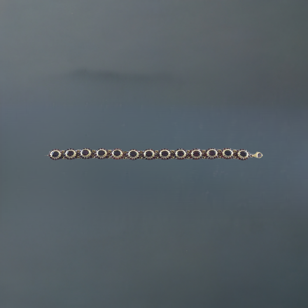 Gorgeous Italian 18k Yellow Gold and Garnet Link Bracelet