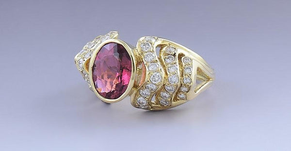 Beautiful 18k Gold Pink Tourmaline & ~.75-1ct Diamond Ring sz 7