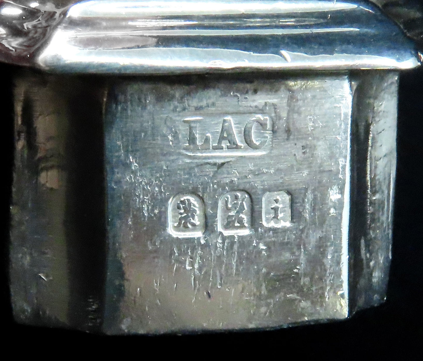 Fantastic Pair English Britannia 958 Silver Queen Anne Style Shakers Casters