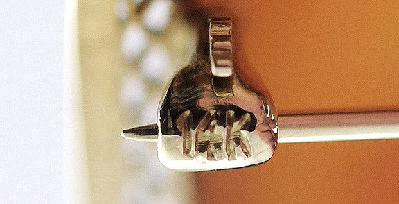 Lovely Hand Carved Cameo Young Woman Diamond 14k Gold Pin Brooch Pendant