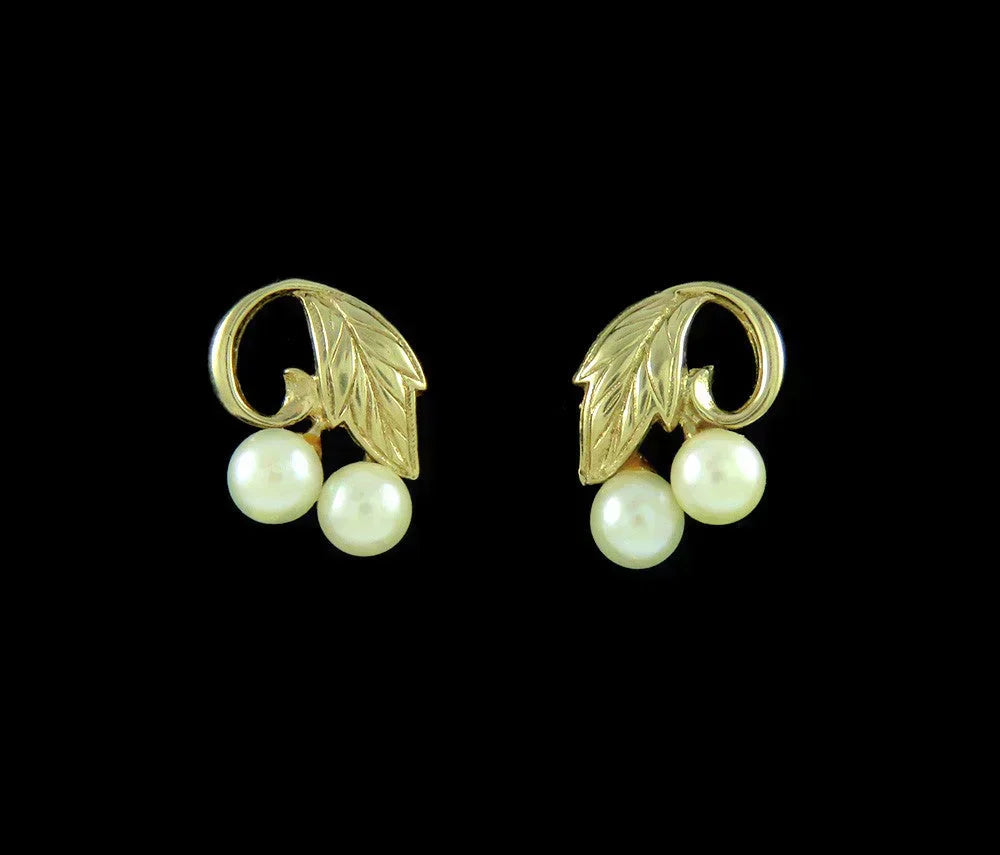 Vintage 1960s Japanese 10K Yellow Gold Pearl Leaf Berry Stud Earrings
