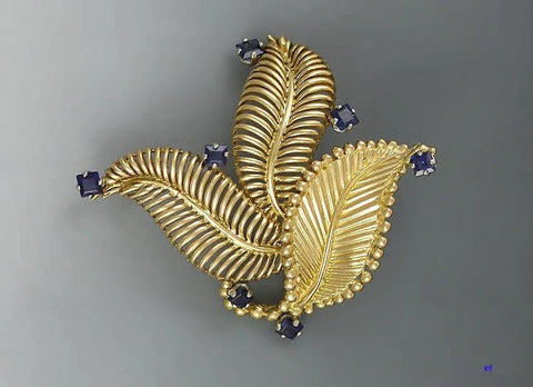 Fine Quality Italian 18k Gold Sapphire Leaf Pin Brooch