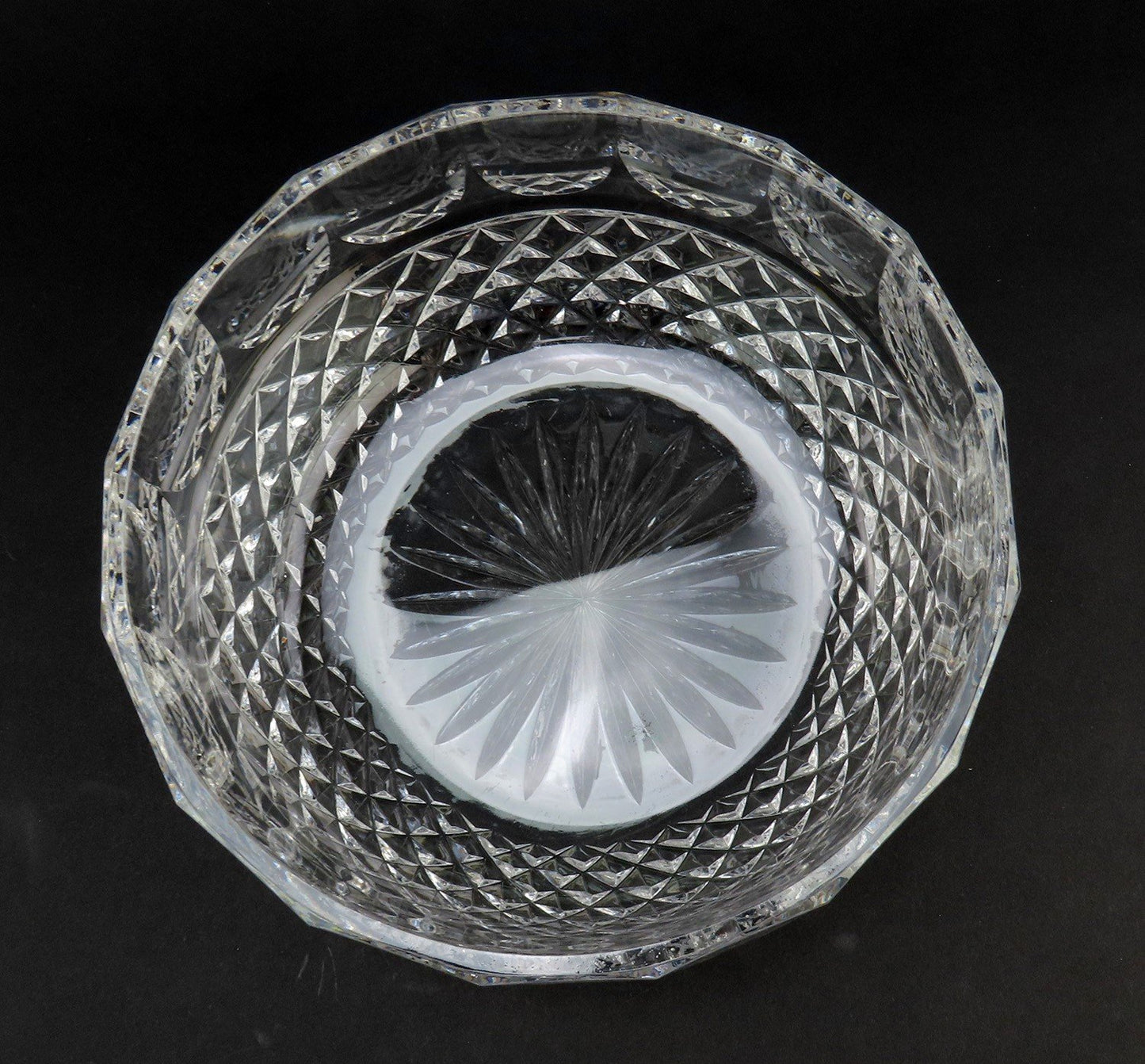 Elegant Vintage Anglo Irish Cut Glass Crystal 8" Fruit Centerpiece Bowl