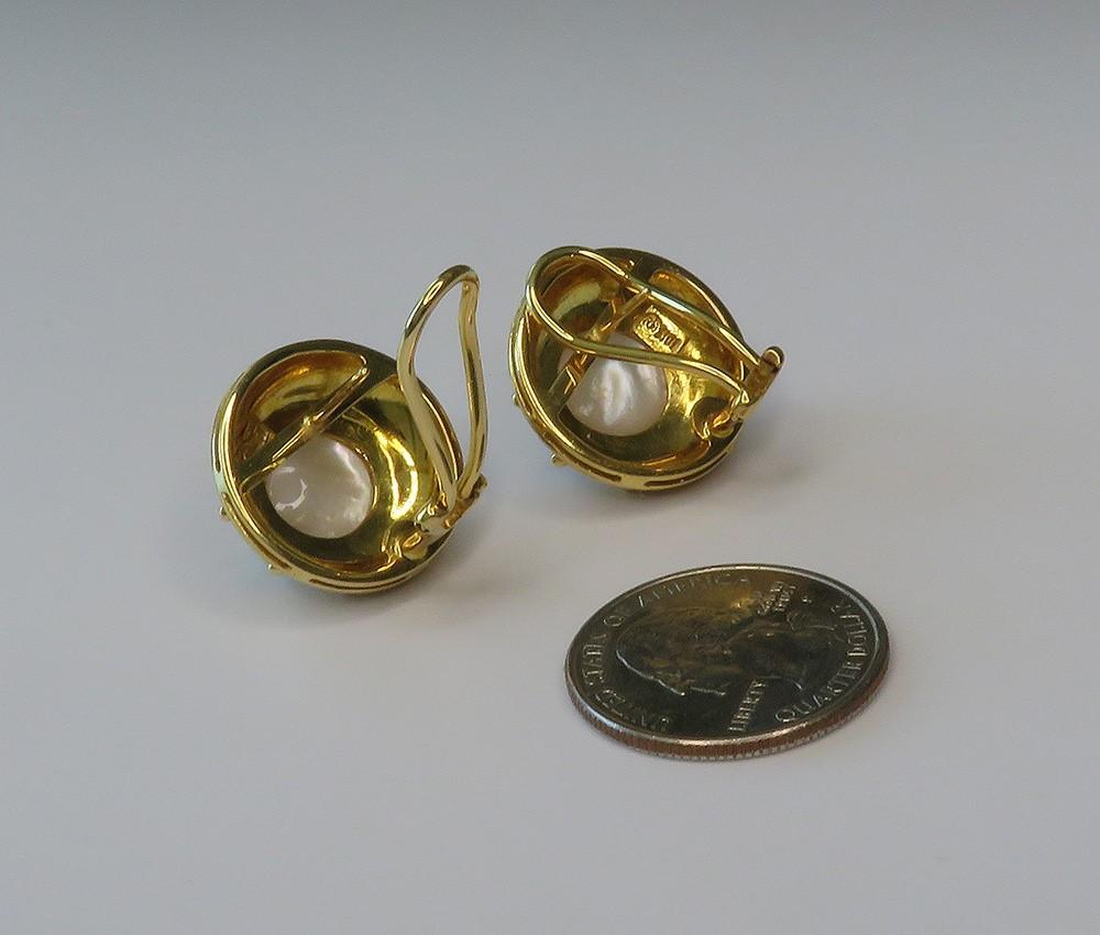 Stunning Paula Crevoshay 18k Yellow Gold Pink Mabe Pearl Dome Earrings