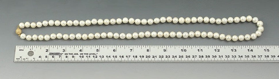 Elegant Freshwater Pearl Necklace 14k Gold Clasp 10mm Almost Round 30" Long