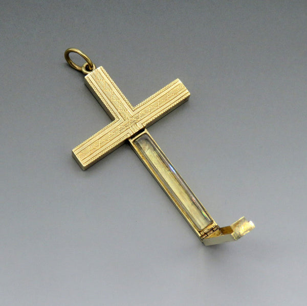 c1910s Antique 14k Yellow Gold Engraved Cross Locket Pendant