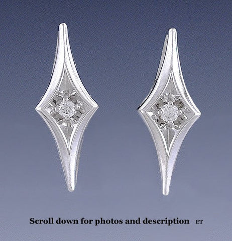 Retro Pair 1950s 14k White Gold & Diamond 4-Point Star Screw-Back Earrings