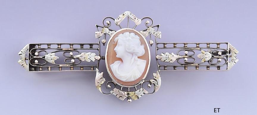 c1870 Elegant Victorian 10k Gold Foliate Filigree Cameo Bar Pin/Brooch