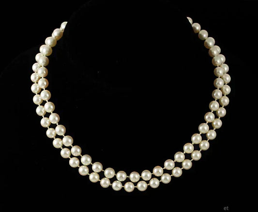 Quality Modern Individually Knotted Pearl & 14K Gold Filigree Clasp Necklace