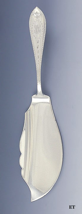 Lovely Durgin Sterling Silver Bright Cut Irish Star Fish Slice/Server 11"