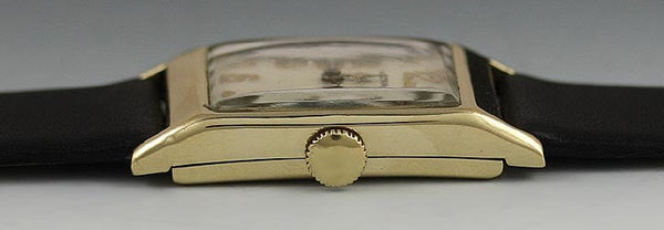 Quality 1935 Waltham 14k Yellow Gold Mens Wrist Watch
