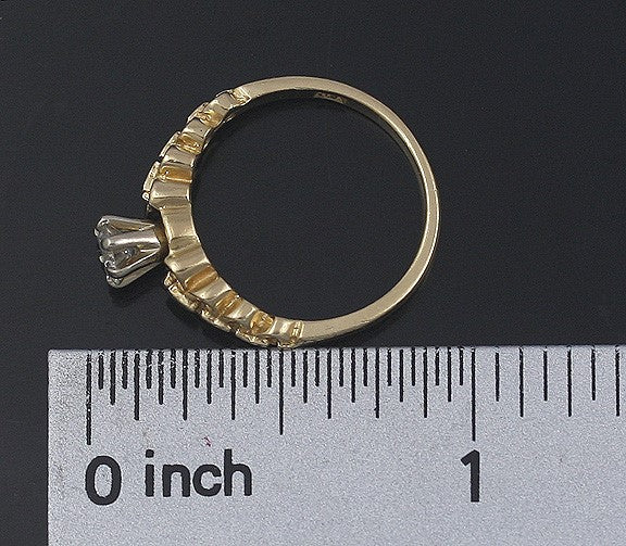 Striking 14K Yellow Gold & Diamond Solitaire Ring Size 5