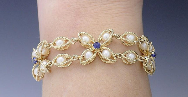 Beautiful 14k Gold Pearl & Sapphire Wire Flower Form Bracelet