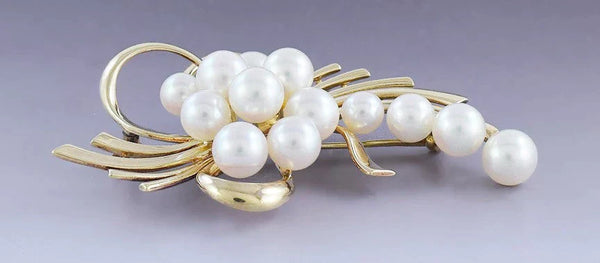 Lovely Signed Mikimoto 14k Yellow Gold Pearl Pin / Brooch