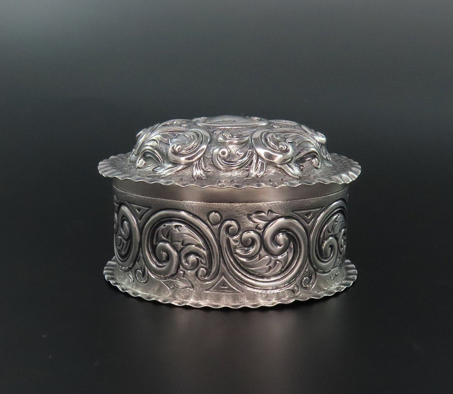 1887 Gorham Small Vanity Box Beautiful Chased Scroll Decorations 2 Inches Tall