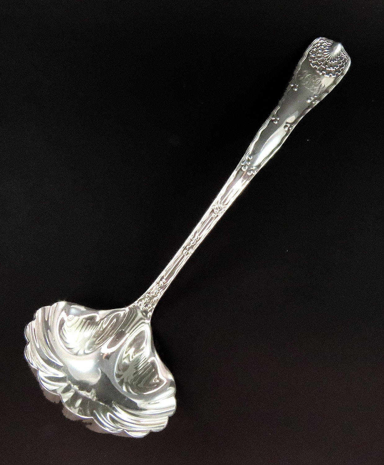 Beautiful Tiffany Co Wave Edge Sterling Silver Large Soup Punch Ladle 13"