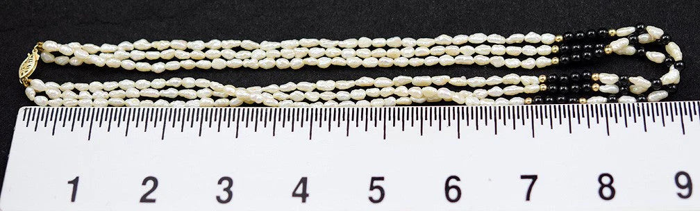 Dazzling Freshwater Pearl Necklace w/ 14k Gold and Black Round Beads