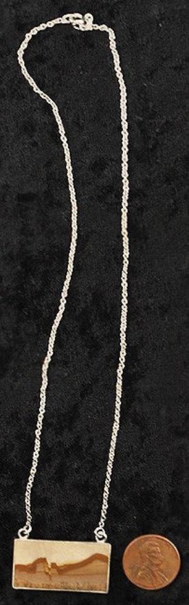 800 Purity Silver Necklace Chain and Genuine Stone Pendant Neat Design