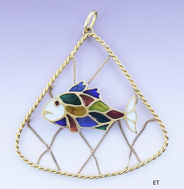 Beautiful 18k Gold & Plique A Jour Enamel Fish in Net Pendant