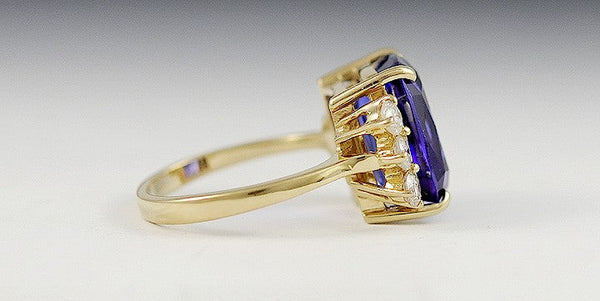 Fabulous 14K Yellow Gold Vivid Purple Tanzanite & Diamond Large Cocktail Ring