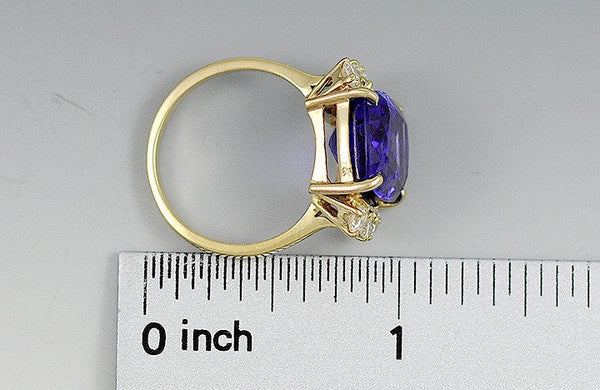 Fabulous 14K Yellow Gold Vivid Purple Tanzanite & Diamond Large Cocktail Ring