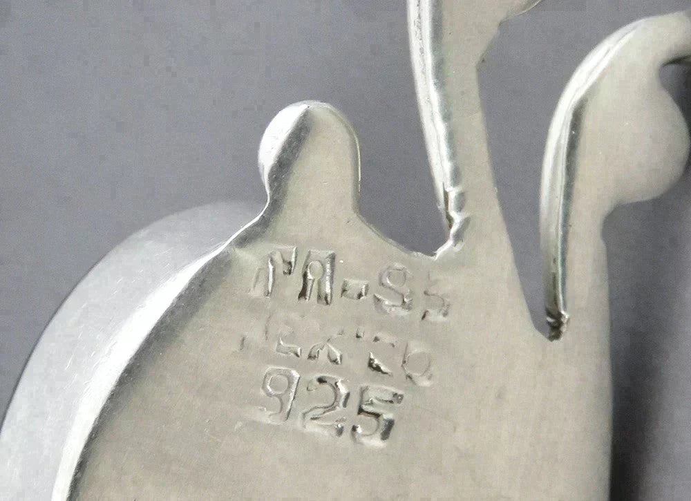 Stylish Pair VTG Mexico Sterling Silver Onyx Swirl Stud Earrings